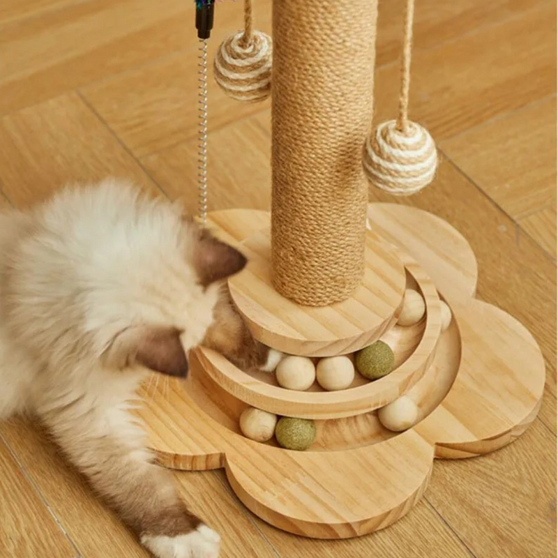 Arranhador de Madeira com Brinquedos para Gatos